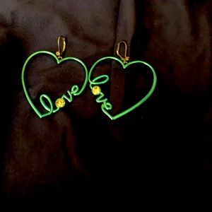 Betsey Johnson love earrings EUC